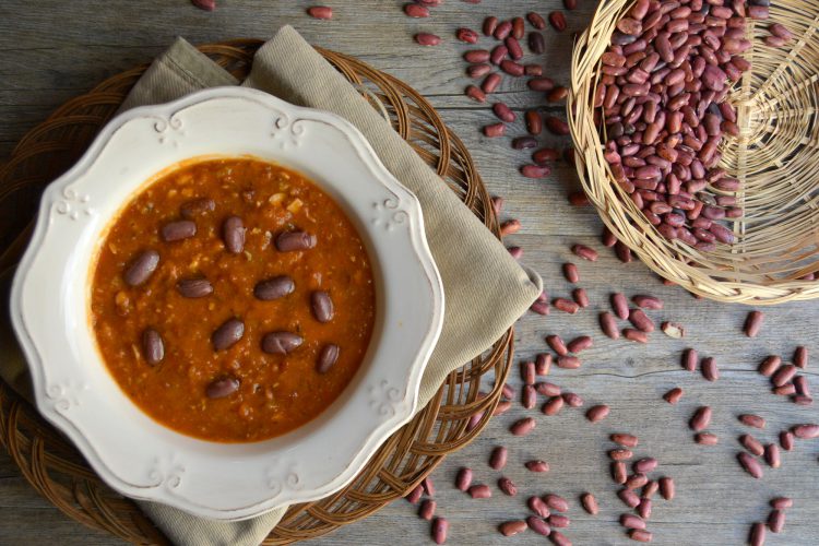 Zuppa di fagioli rossi e soia