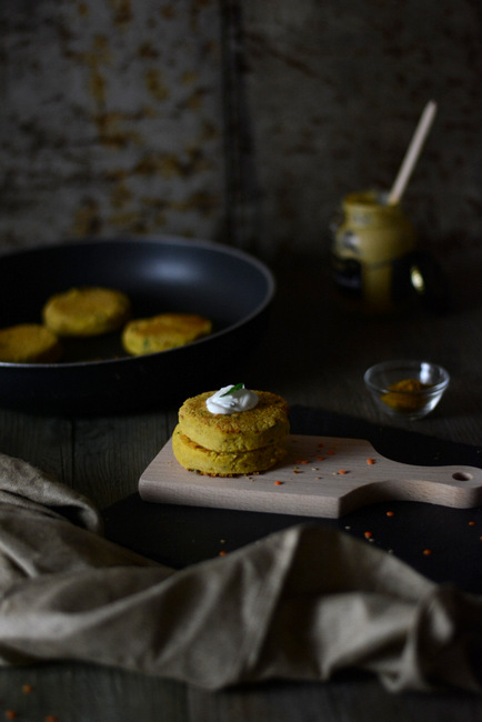 burger di ceci e lenticchie rosse al curry