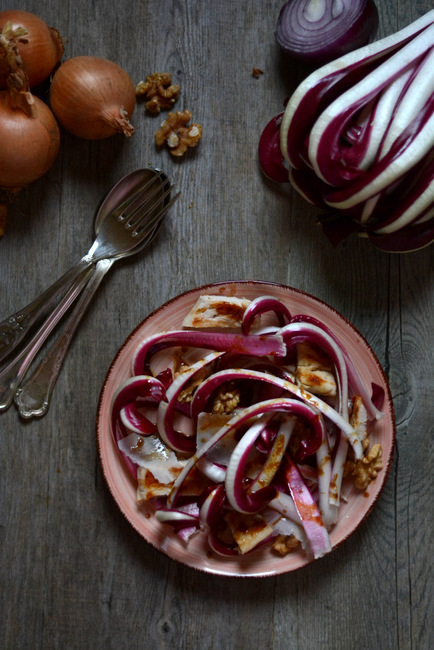 Insalata di pollo, radicchio tardivo e noci al miele di castagno