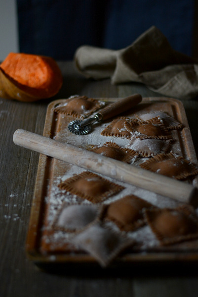 Ravioli di castagne ripieni di zucca e e ricotta